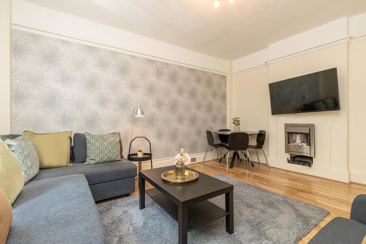 Charming 2 Bedroom Flat In Kensington High Street Λονδίνο Εξωτερικό φωτογραφία