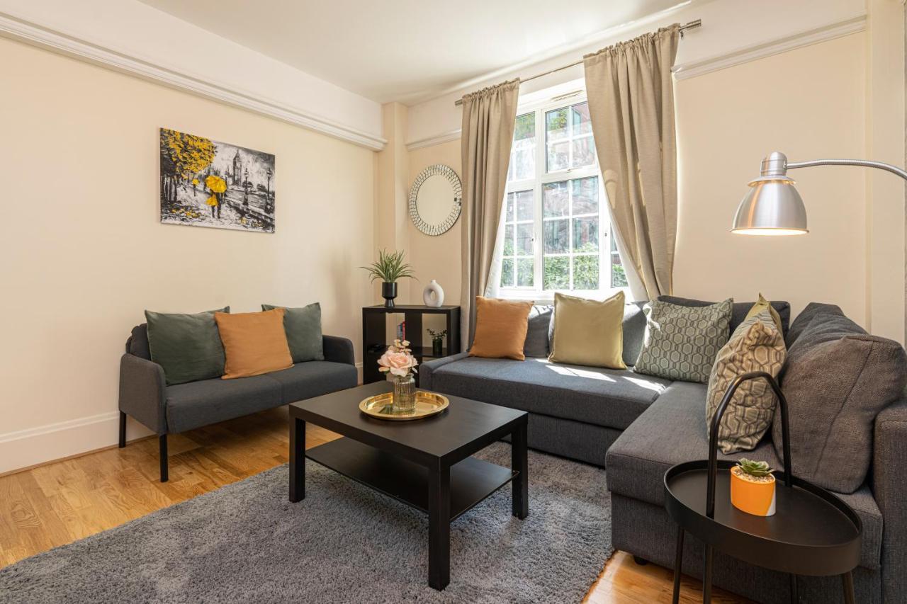 Charming 2 Bedroom Flat In Kensington High Street Λονδίνο Εξωτερικό φωτογραφία