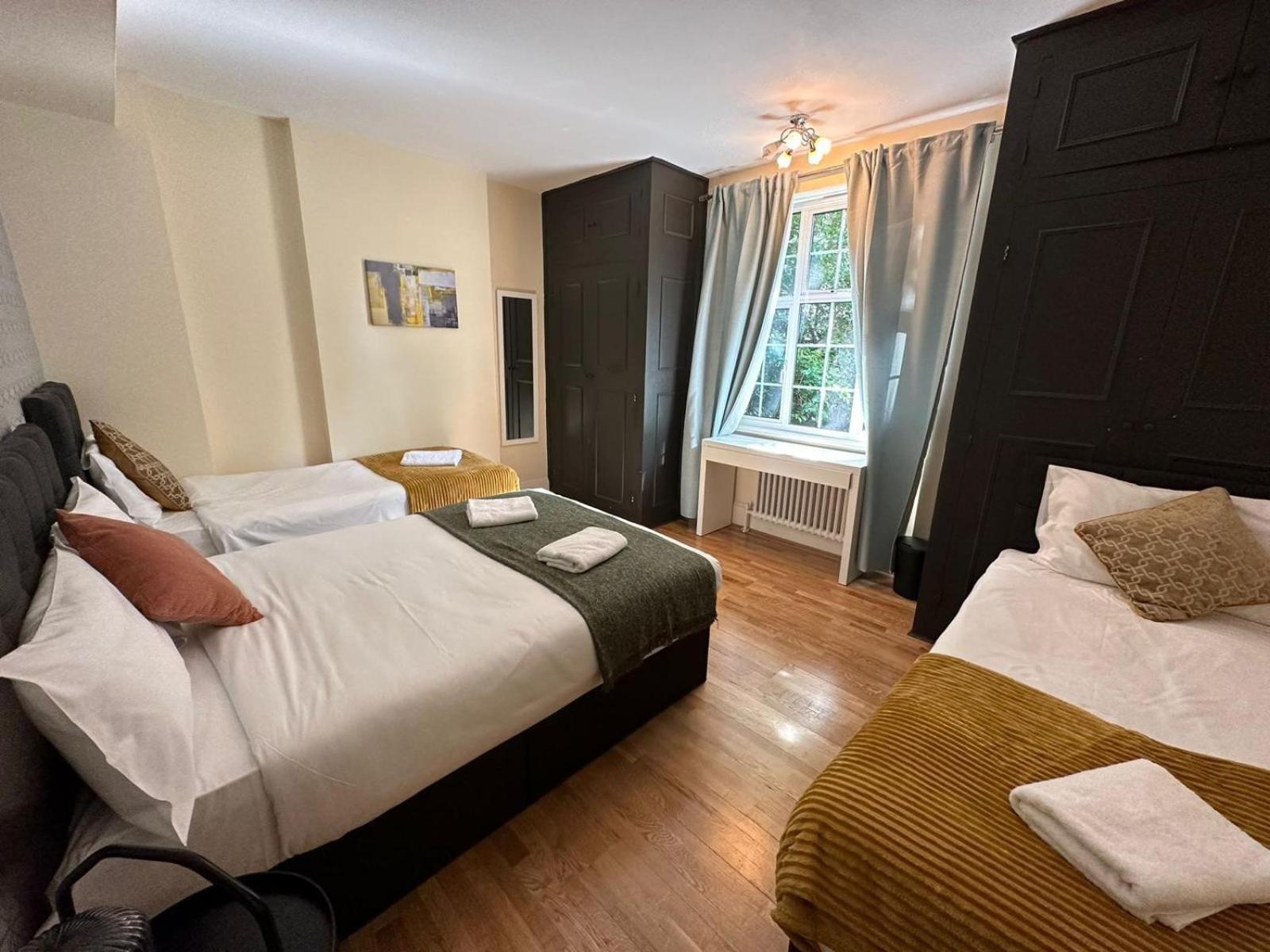 Charming 2 Bedroom Flat In Kensington High Street Λονδίνο Εξωτερικό φωτογραφία